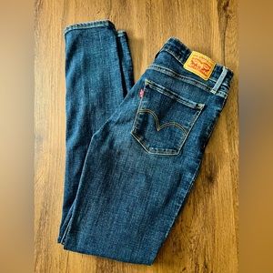 Levi High Rise Skinny Jeans